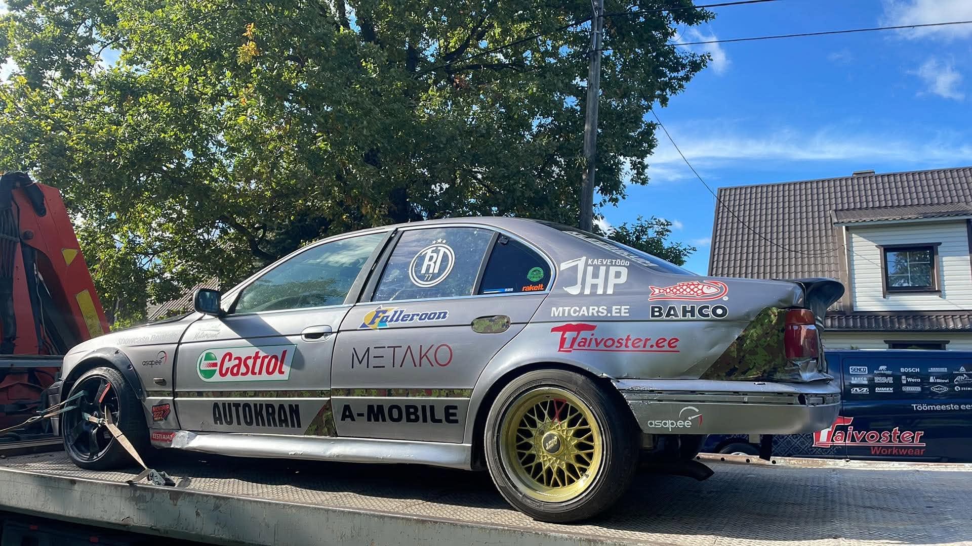 NoGrip võistlusauto võistluspäeval